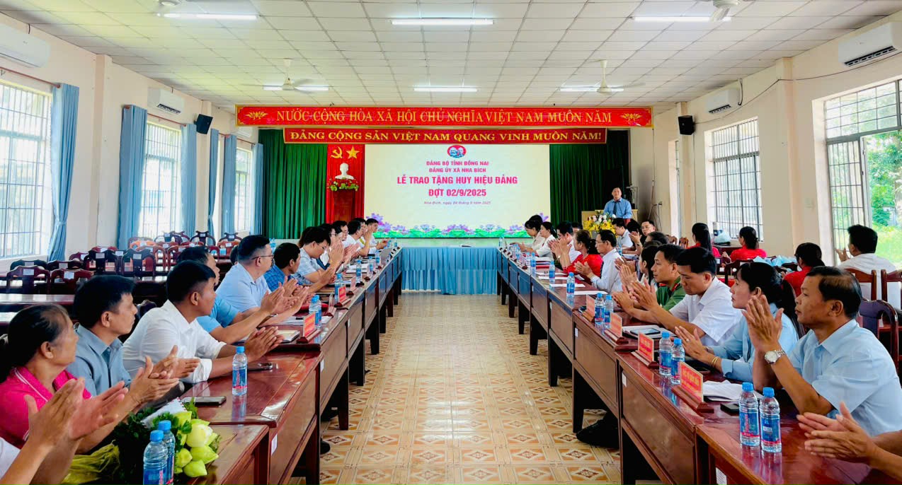 toàn%20cảnh%20chính.jpg