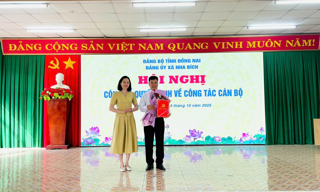 /Users/admin/Desktop/qđ a tấn.jpg