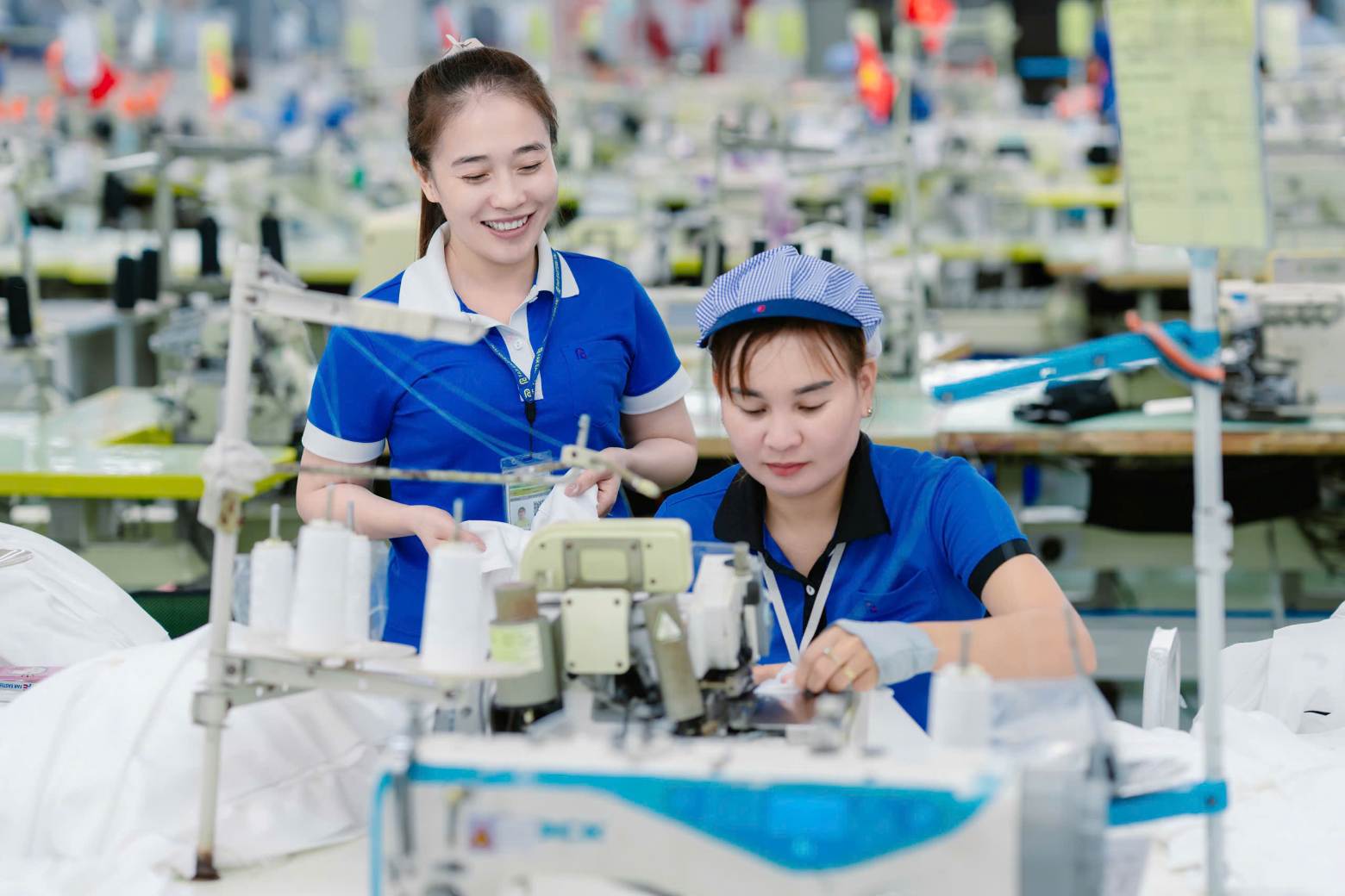 Doanh nghiệp đang tuyển dụng 2.000 công nhân lao động. Ảnh: CĐCS cung cấp